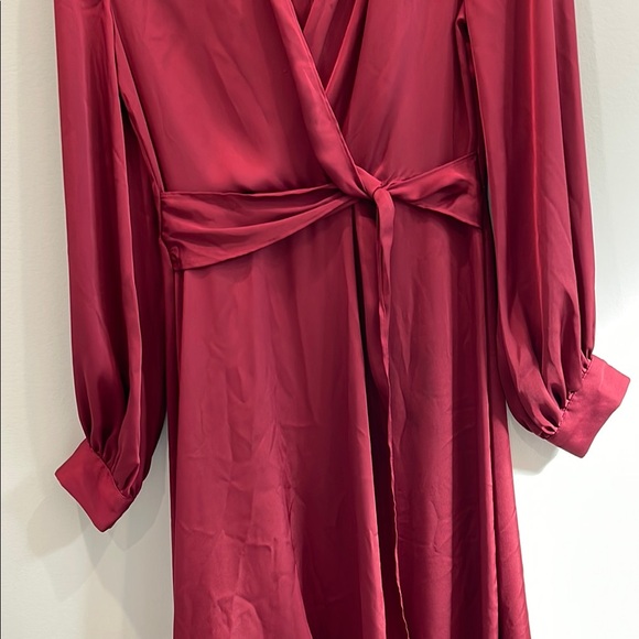 Express Elegant Burgundy Wrap Dress Size S - Picture 9 of 10